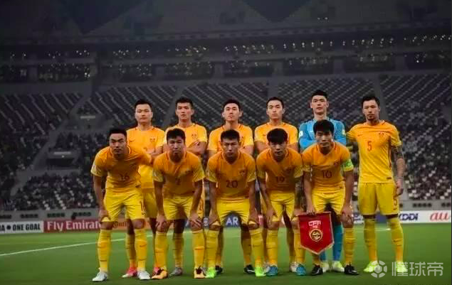 本届亚洲杯小组赛第三轮，中国队将面对与卡塔尔的生...